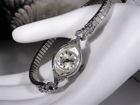 Ladies’ watches: a jewel on your wrist 